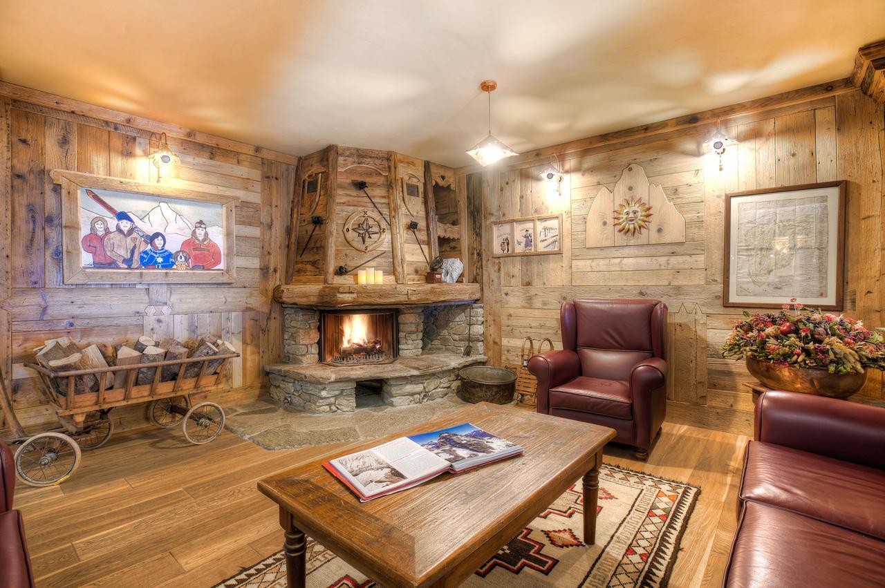 Hotel Meublé Mon Rêve Breuil-Cervinia Extérieur photo
