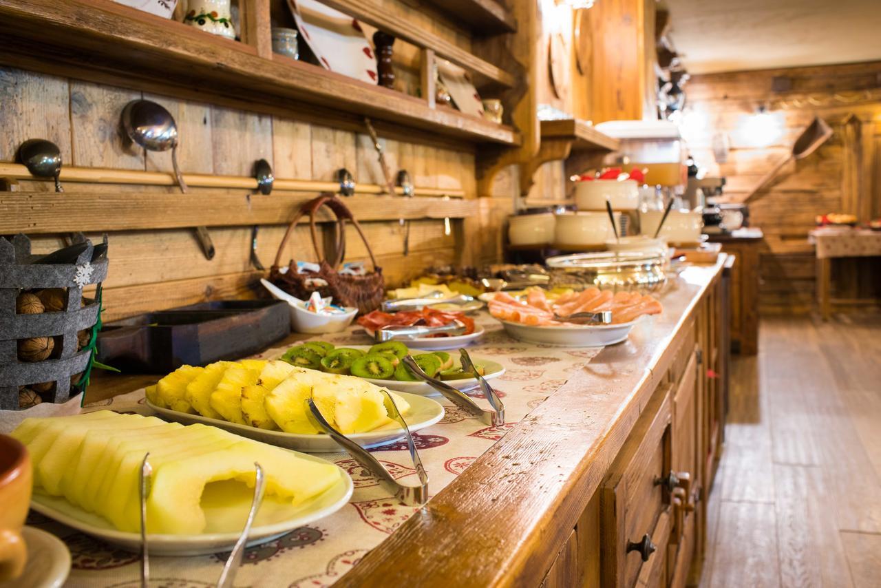 Hotel Meublé Mon Rêve Breuil-Cervinia Extérieur photo